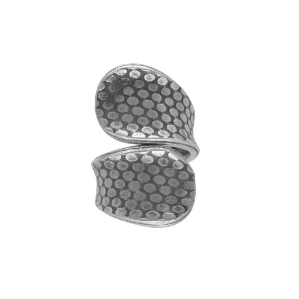 ANILLO PUNTOS ENVOLVENTE HECHO A MANO