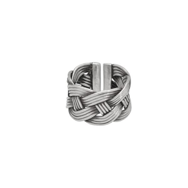 ANILLO TRENZADO HECHO A MANO