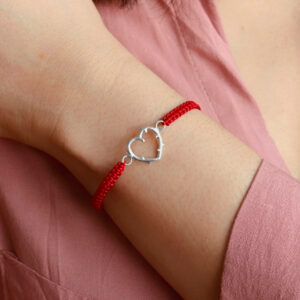 PULSERA  AJUSTABLE CORAZÓN HILO ROJO