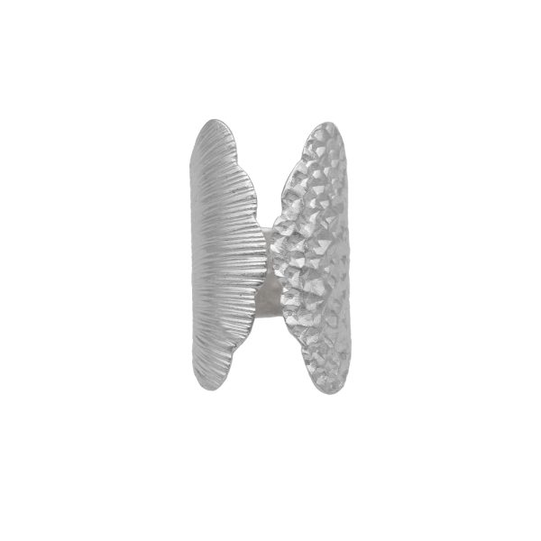 ANILLO AJUSTABLE MARTILLADO Y SATINADO HECHO A MANO