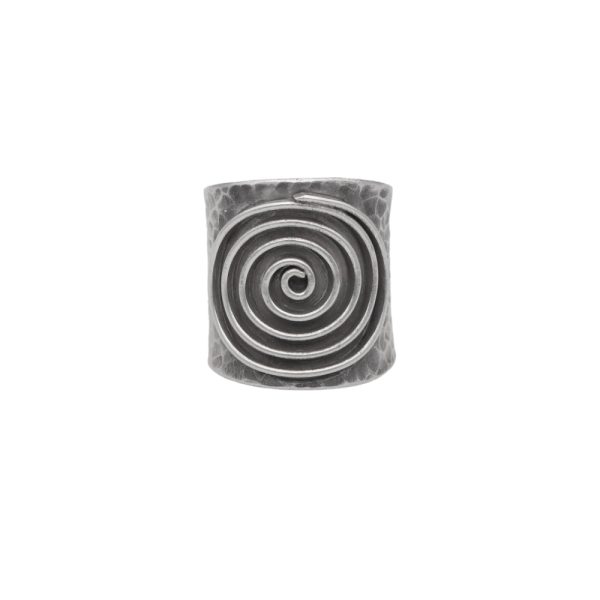 ANILLO AJUSTABLE ESPIRAL MARTILLADO HECHO A MANO