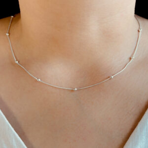 COLLAR  COLA DE TOPO CON BOLITAS 3 MM