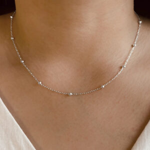 COLLAR LIMADA CON BOLITAS 3 MM