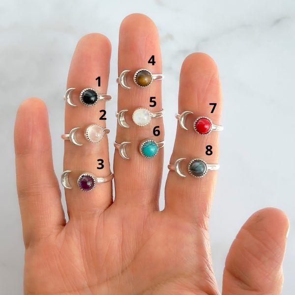 ANILLO AJUSTABLE LUNA PIEDRA NATURAL