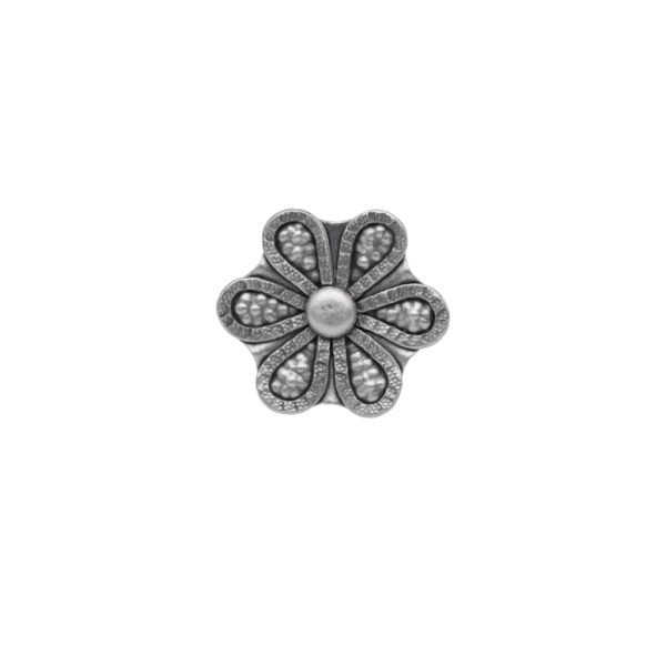 ANILLO AJUSTABLE FLOR HECHO A MANO
