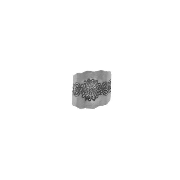 ANILLO AJUSTABLE FLOR TALLADO HECHO A MANO