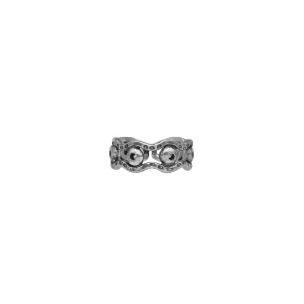 ANILLO AJUSTABLE ONDULADO CON CIRCULOS CALADOS HECHO A MANO